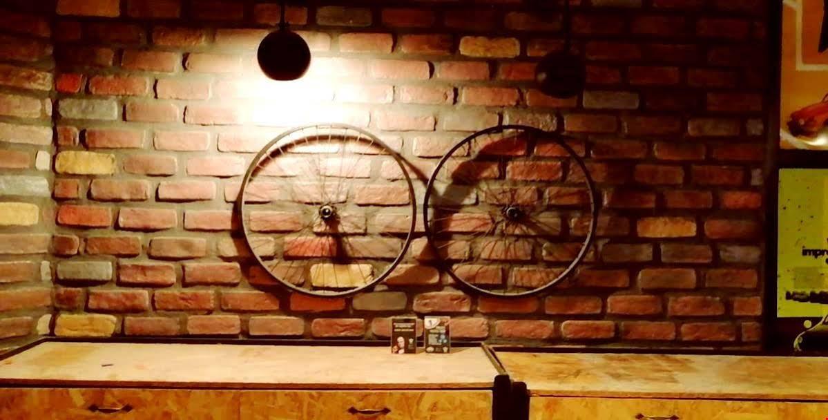 Voswos Garage Coffee Hotel 안탈리아 외부 사진