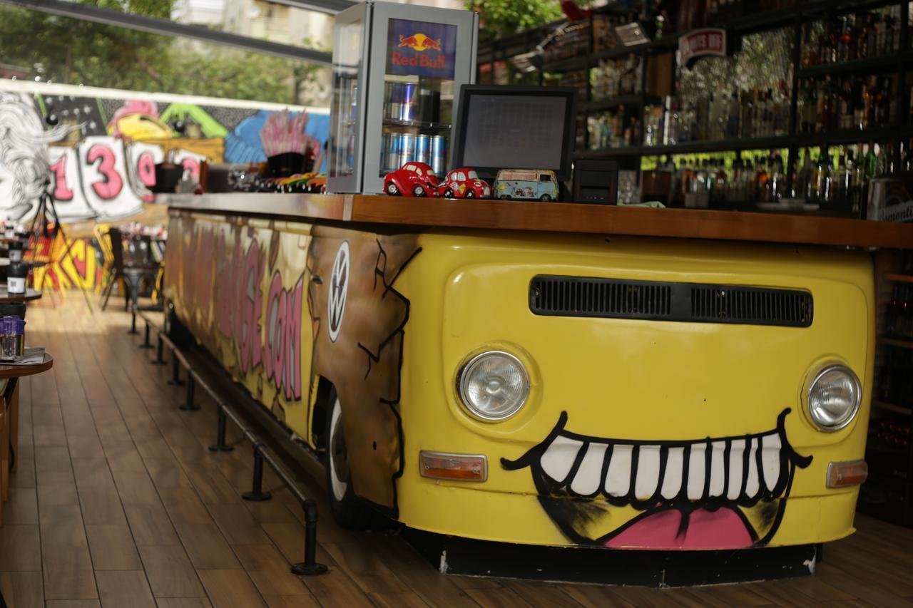 Voswos Garage Coffee Hotel 안탈리아 외부 사진