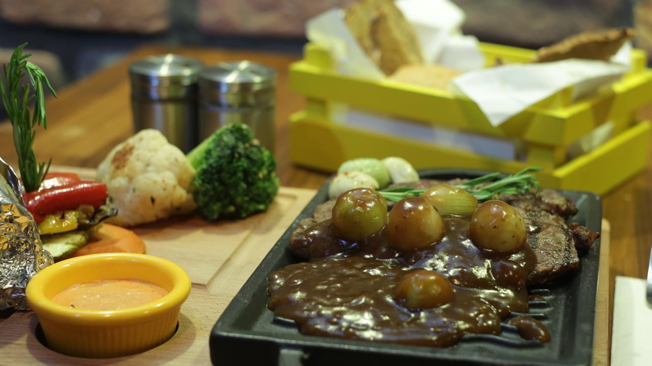 Voswos Garage Coffee Hotel 안탈리아 외부 사진