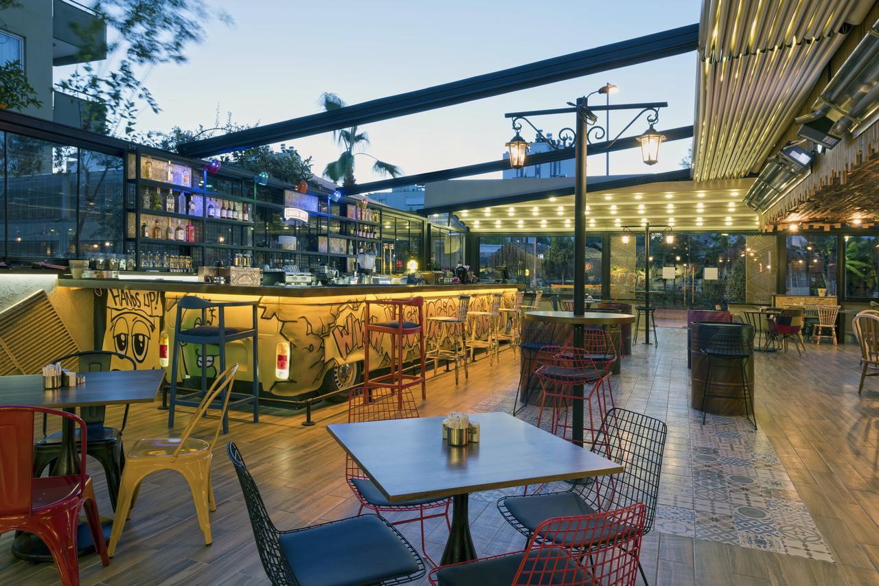 Voswos Garage Coffee Hotel 안탈리아 외부 사진