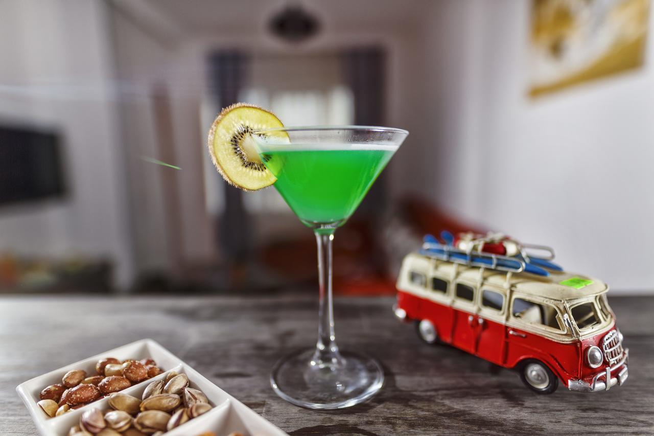 Voswos Garage Coffee Hotel 안탈리아 외부 사진