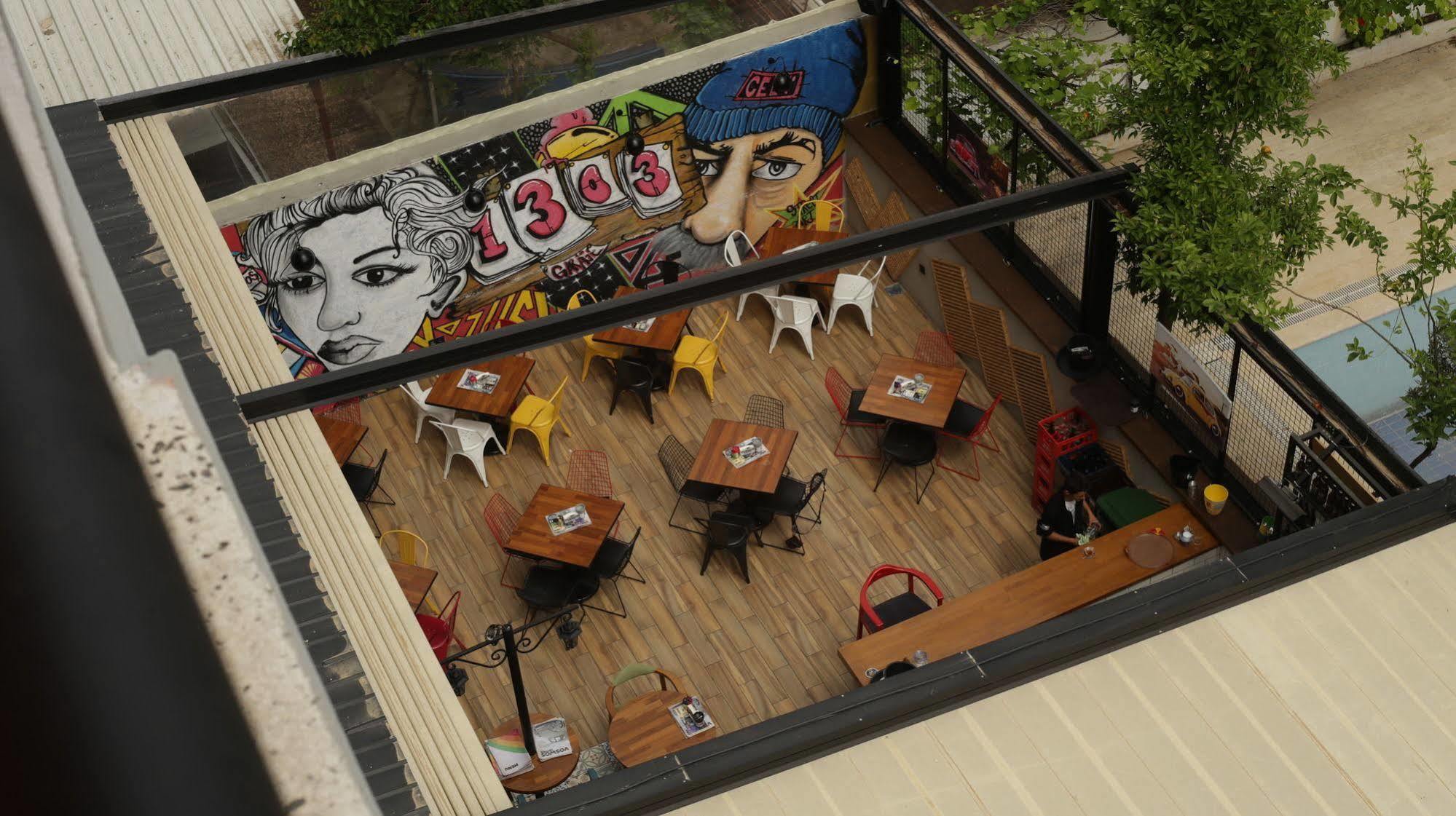 Voswos Garage Coffee Hotel 안탈리아 외부 사진